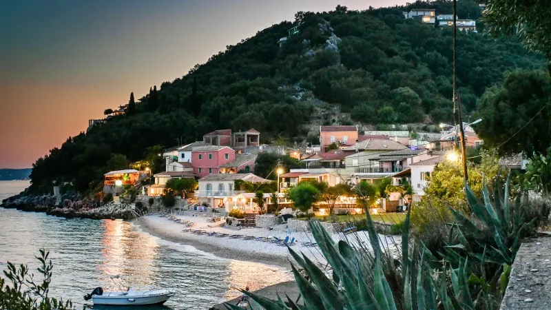 Village Kaminaki-Beach Corfu